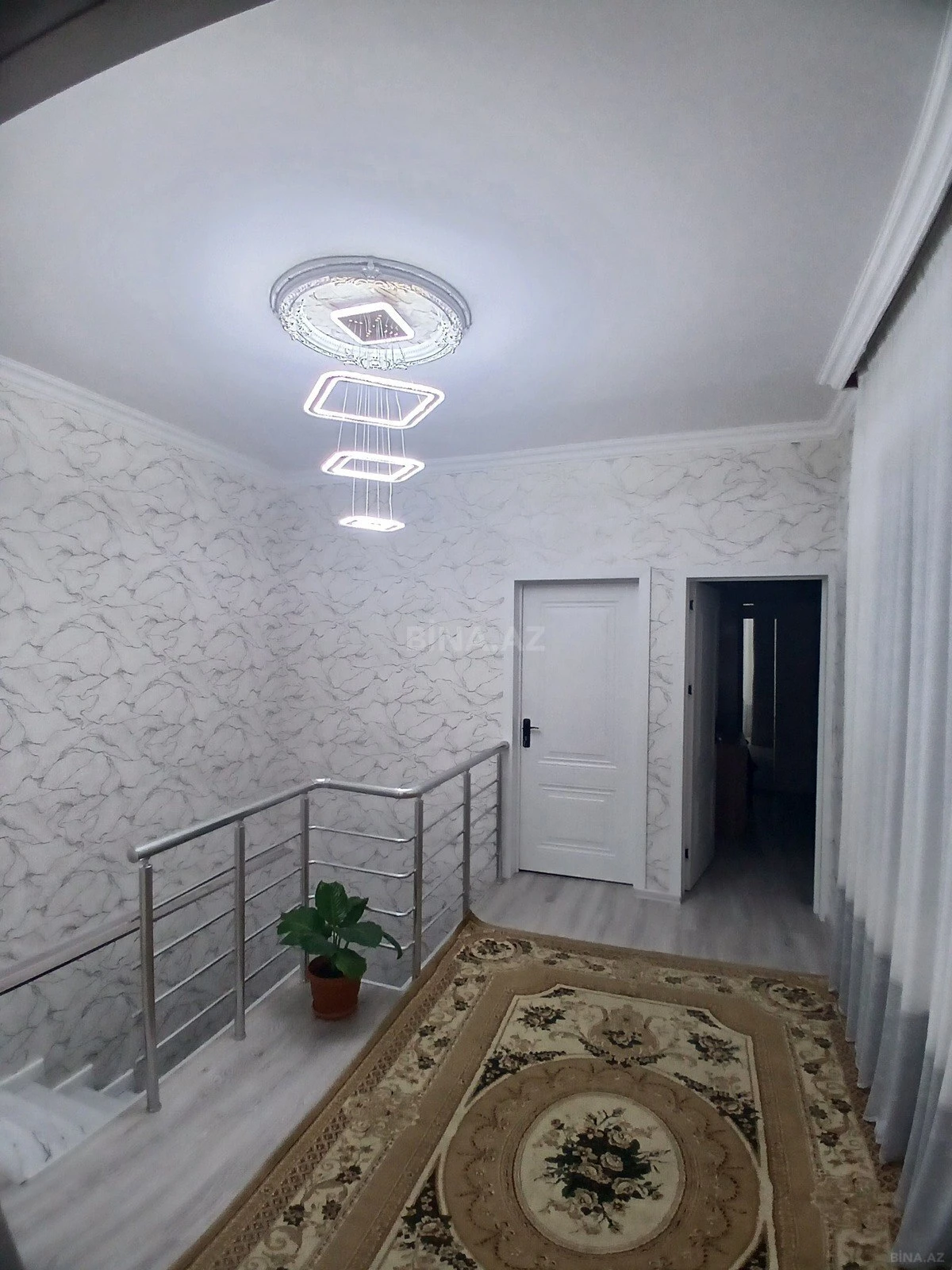 Satılır 4 otaqlı həyət evi 100 m²