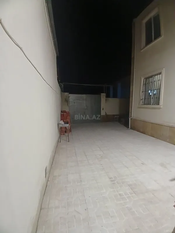 Satılır 4 otaqlı həyət evi 100 m²