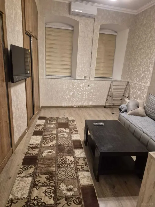 Kirayə verilir 2 otaqlı mənzil 50 m²