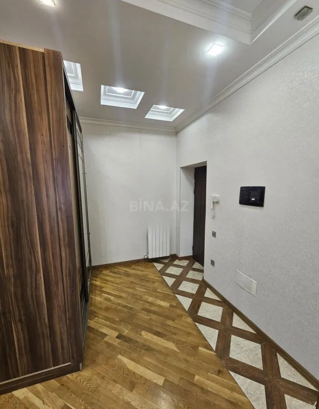 Kirayə verilir 2 otaqlı mənzil 100 m²