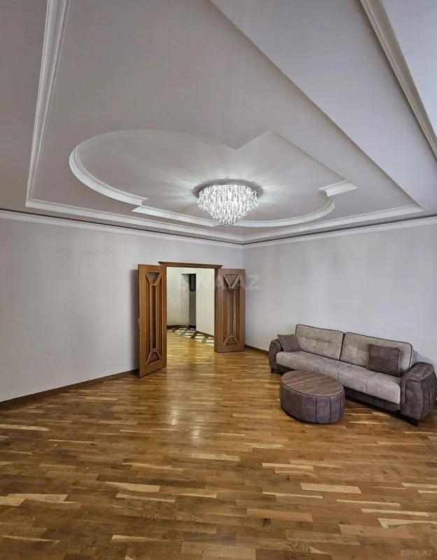 Kirayə verilir 2 otaqlı mənzil 100 m²