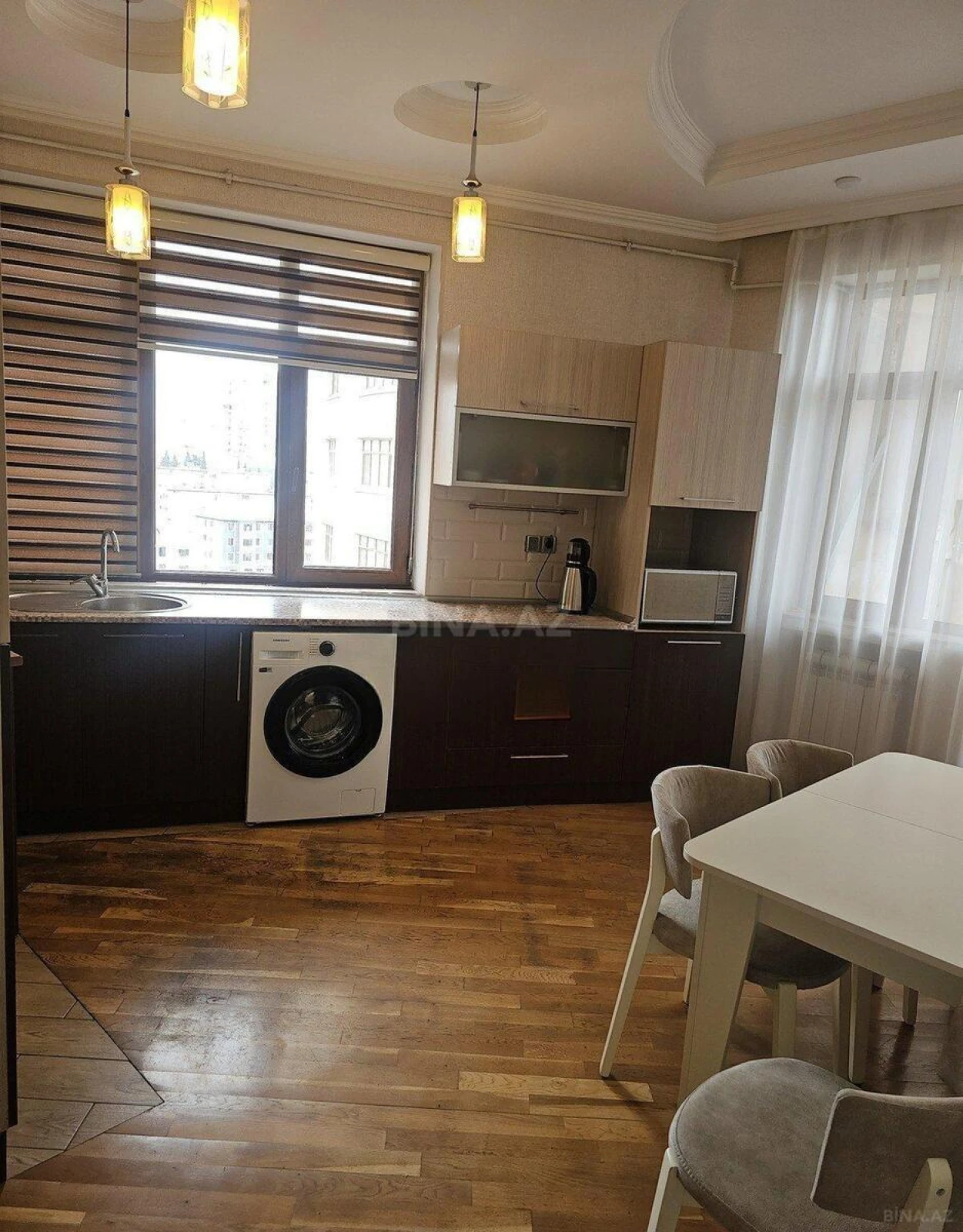 Kirayə verilir 2 otaqlı mənzil 100 m²