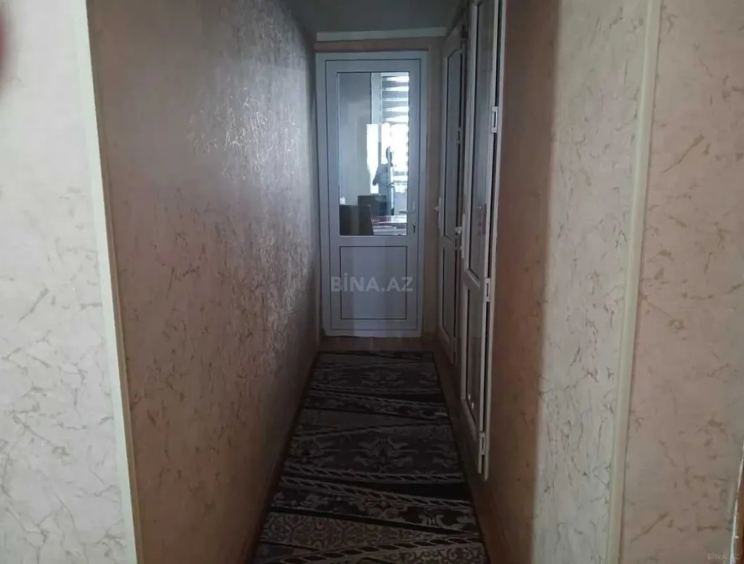 Satılır 4 otaqlı mənzil 115 m²