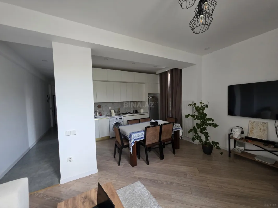 Satılır 2 otaqlı mənzil 62 m²