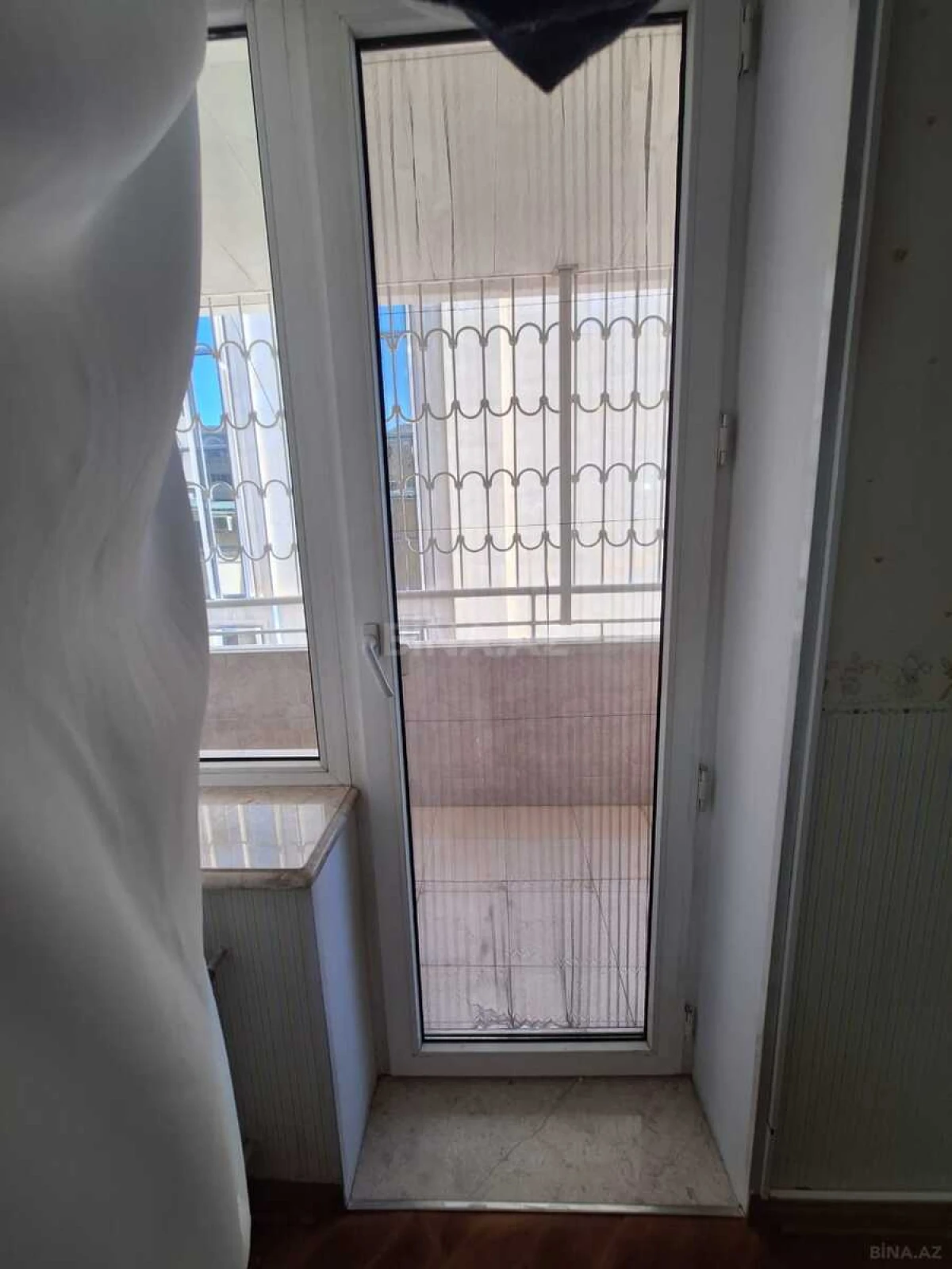 Kirayə verilir 4 otaqlı mənzil 360 m²