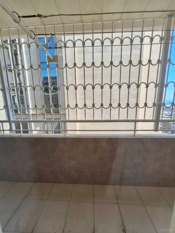 Kirayə verilir 4 otaqlı mənzil 360 m²