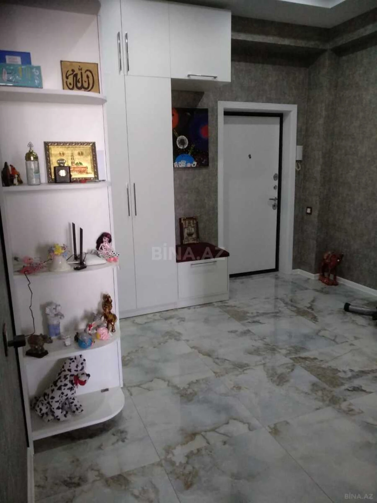 Satılır 3 otaqlı mənzil 103 m²