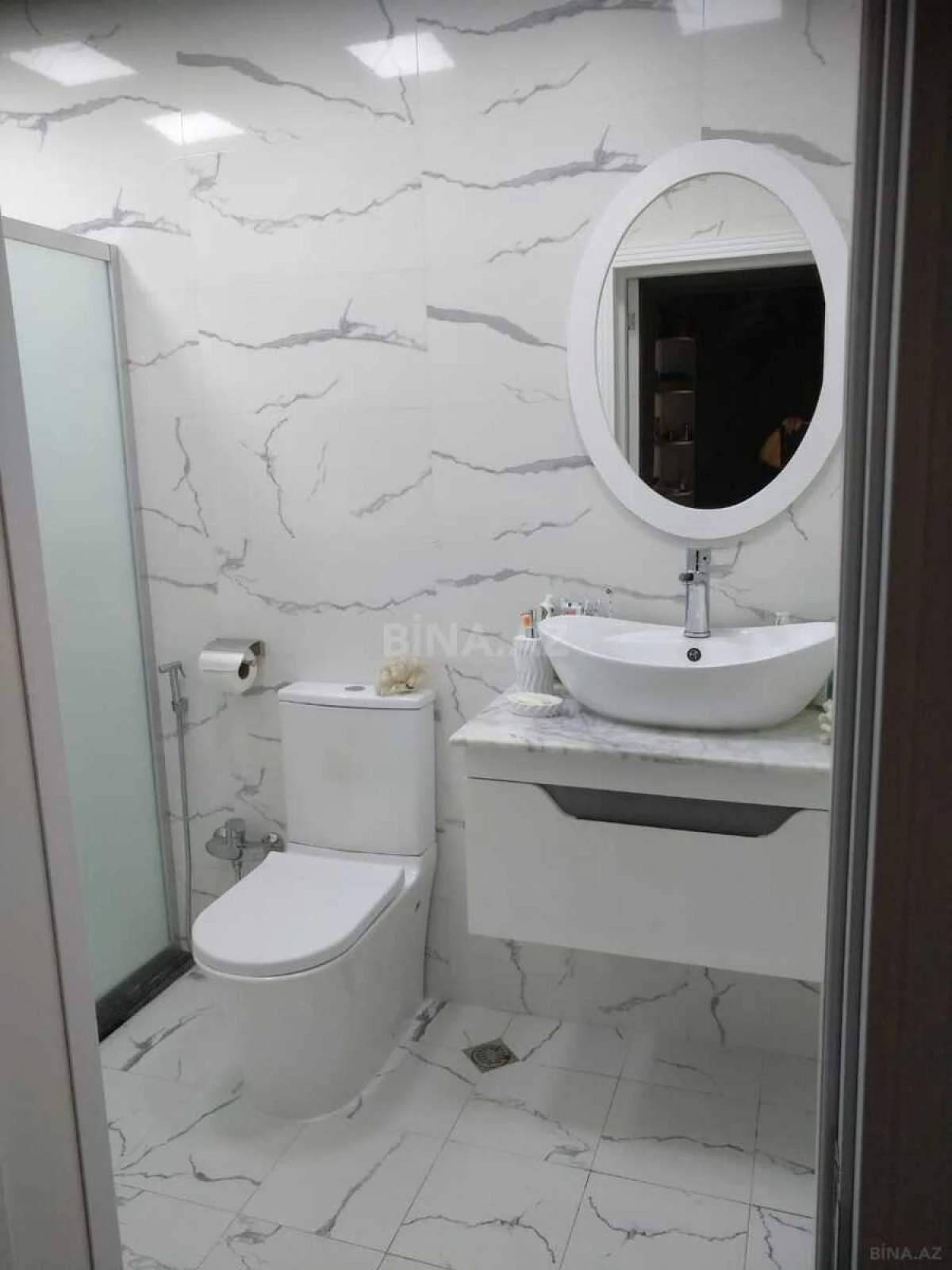Satılır 3 otaqlı mənzil 103 m²