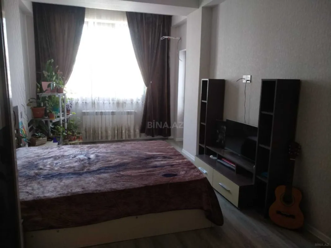 Satılır 3 otaqlı mənzil 103 m²