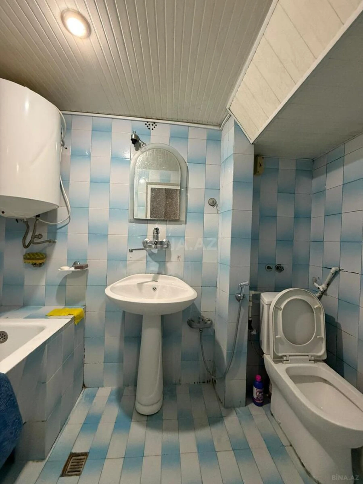 Satılır 2 otaqlı mənzil 60 m²