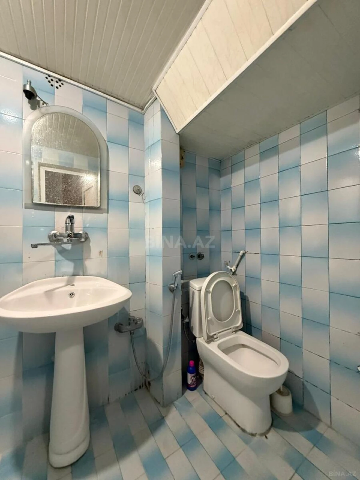 Satılır 2 otaqlı mənzil 60 m²