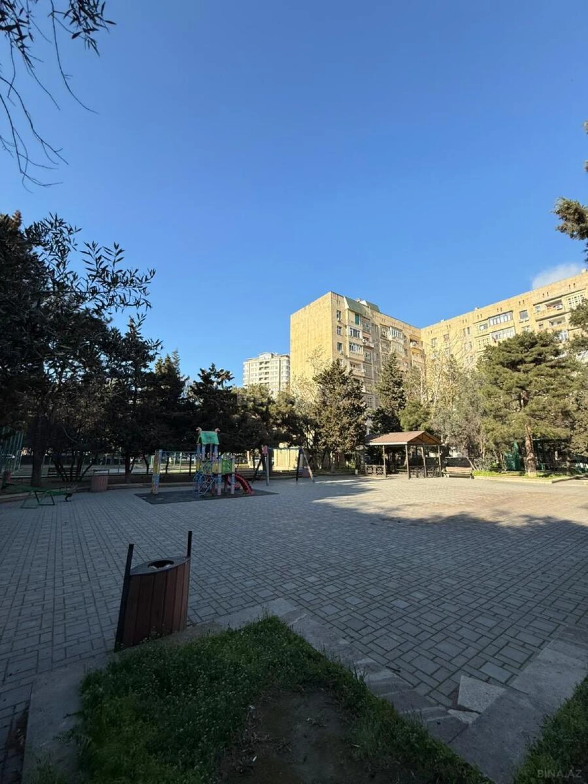 Satılır 2 otaqlı mənzil 60 m²