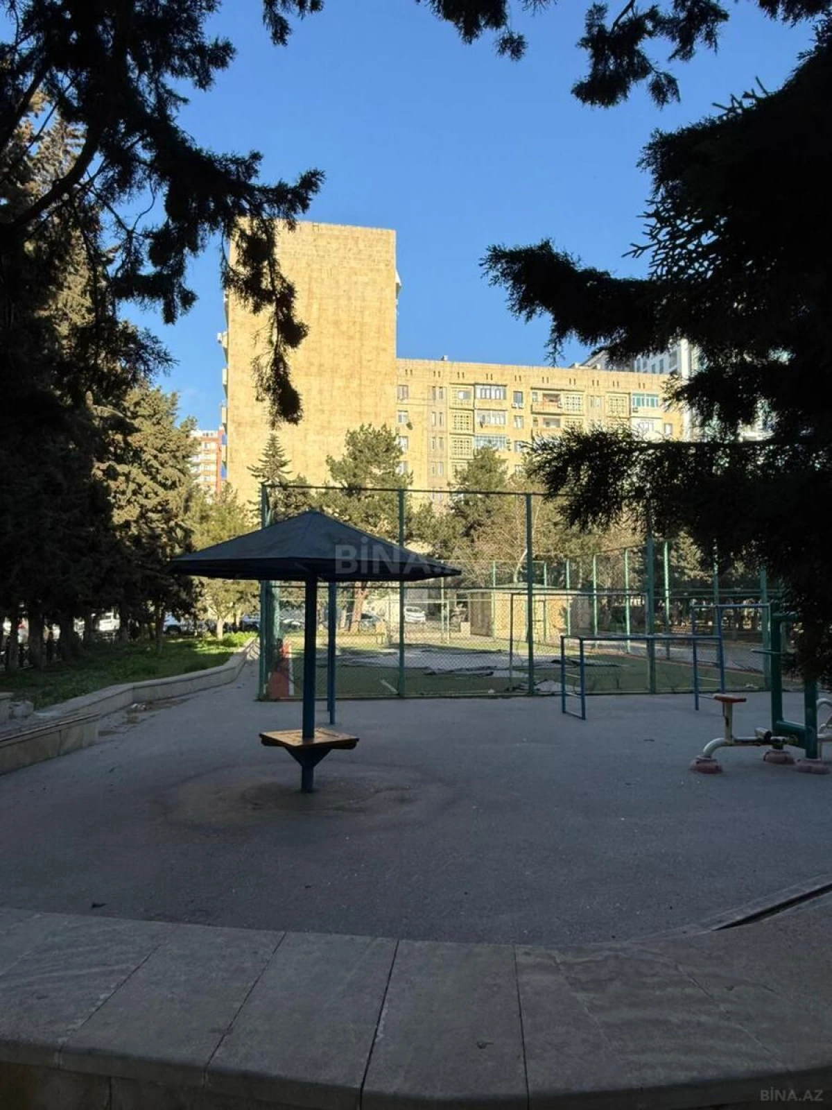 Satılır 2 otaqlı mənzil 60 m²