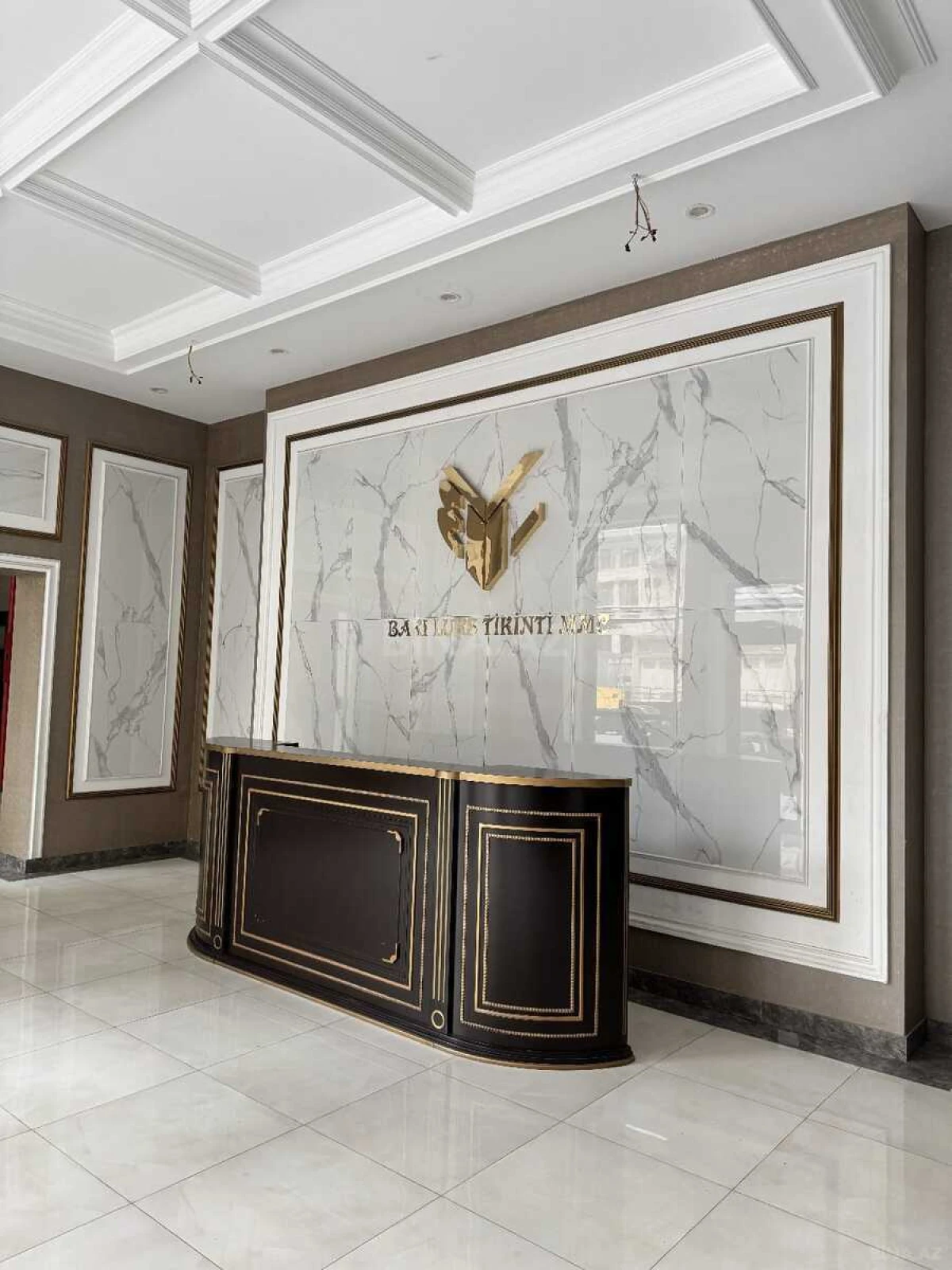 Satılır 2 otaqlı mənzil 100 m²