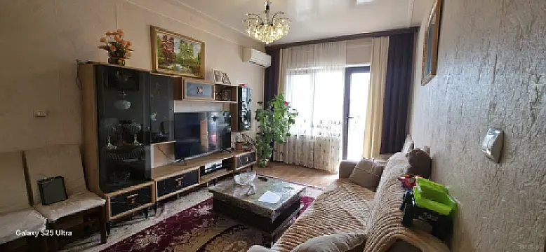 Satılır 3 otaqlı mənzil 85 m²