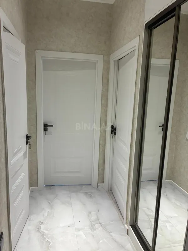 Kirayə verilir 2 otaqlı mənzil 70 m²