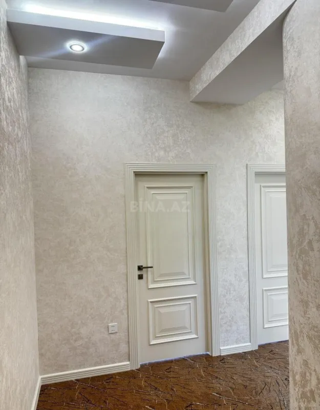 Satılır 3 otaqlı mənzil 100 m²