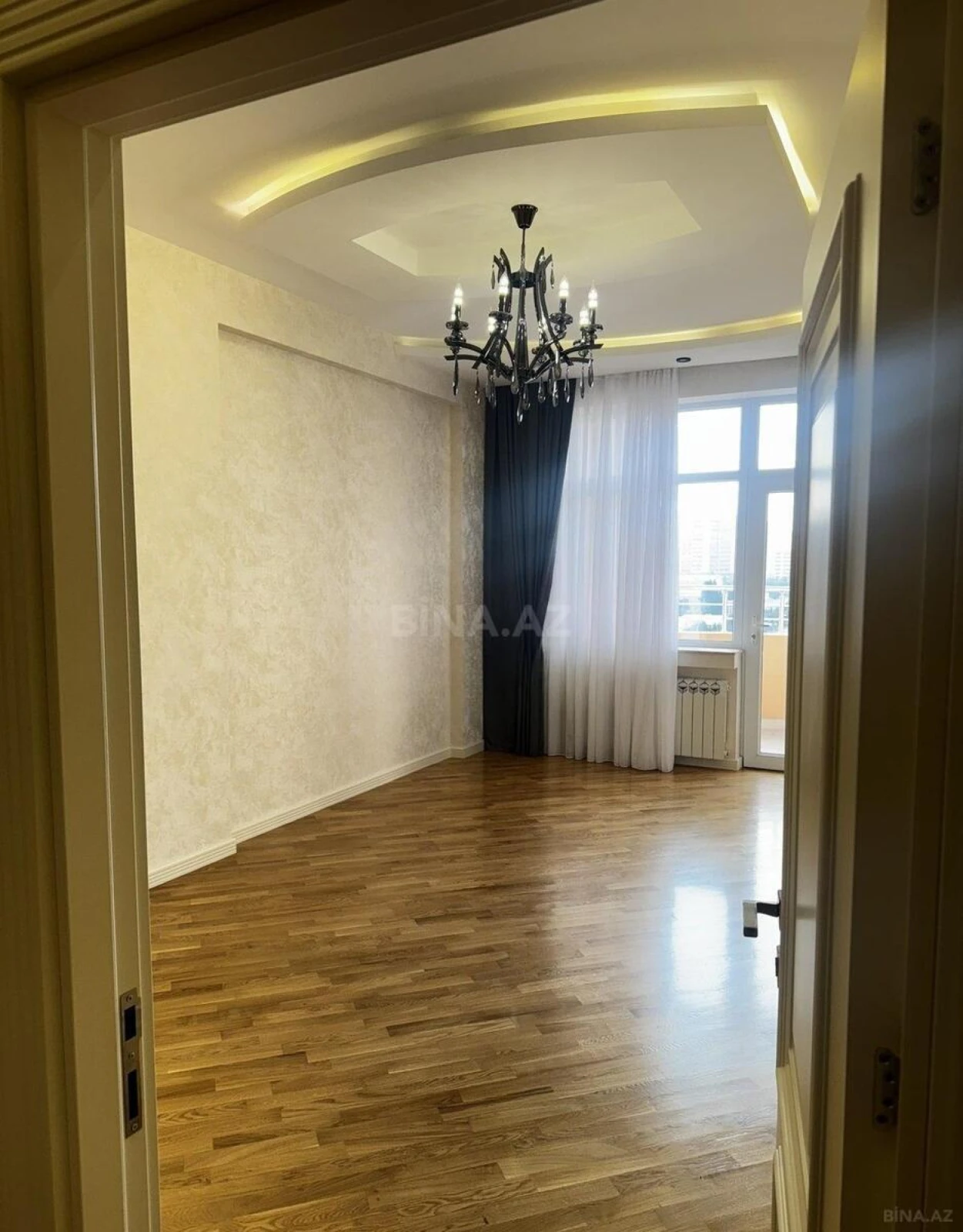 Satılır 3 otaqlı mənzil 100 m²
