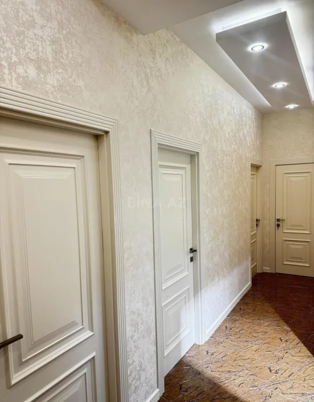 Satılır 3 otaqlı mənzil 100 m²