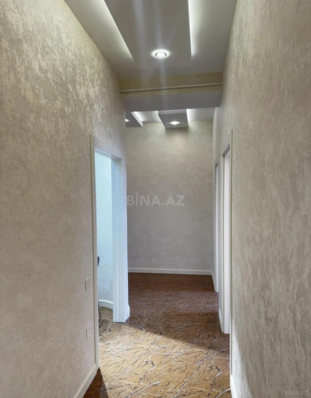 Satılır 3 otaqlı mənzil 100 m²