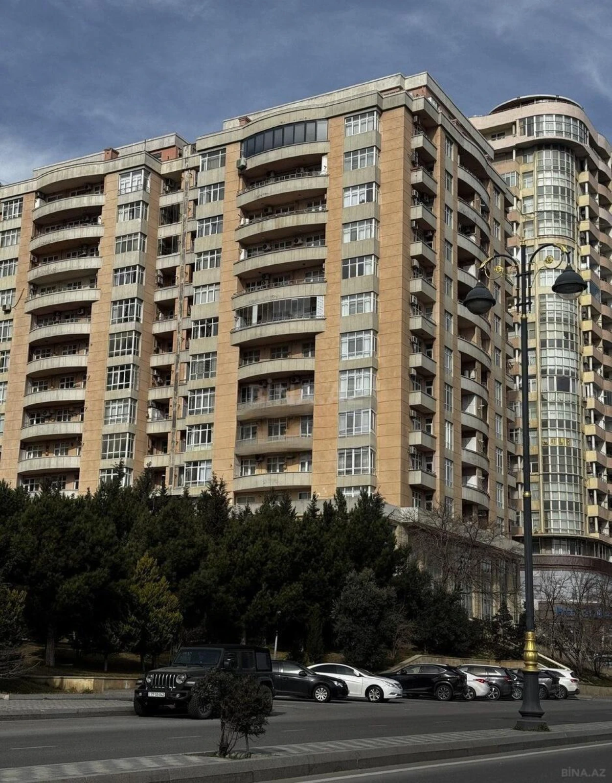 Satılır 3 otaqlı mənzil 100 m²