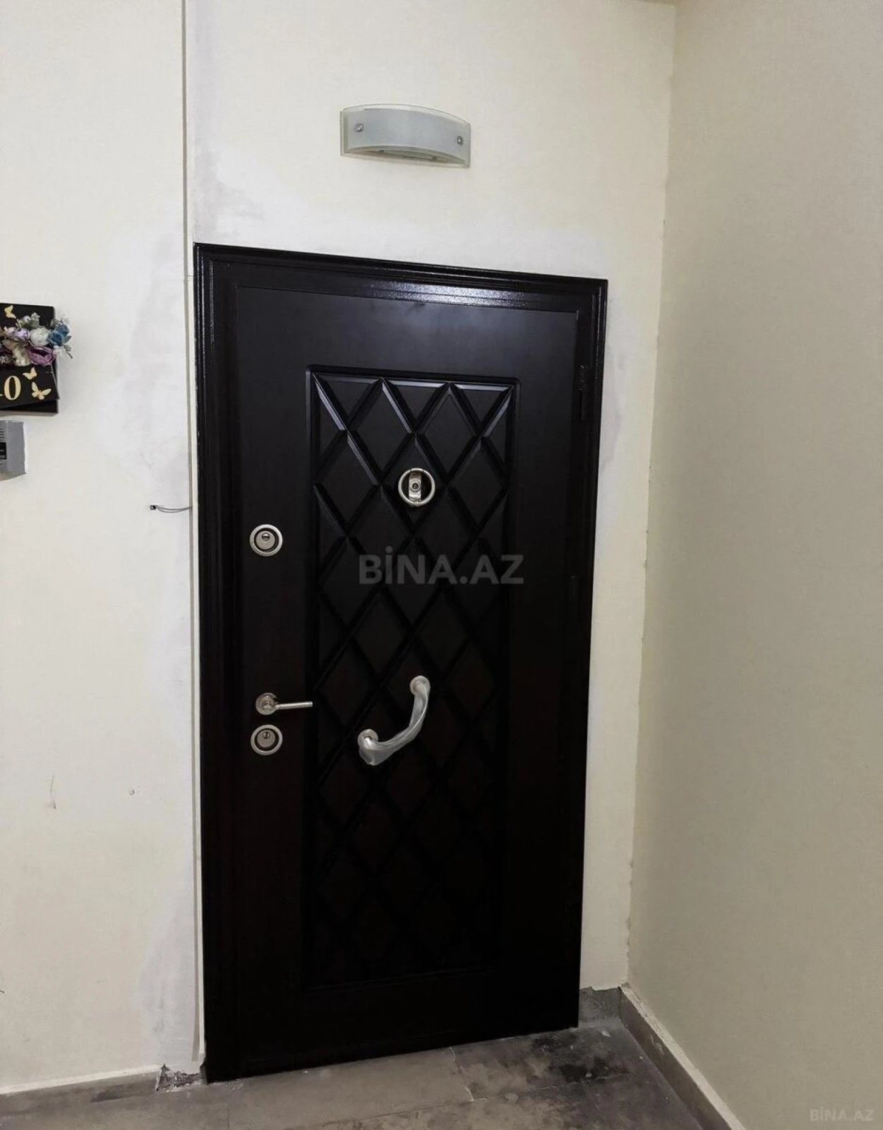 Satılır 3 otaqlı mənzil 100 m²