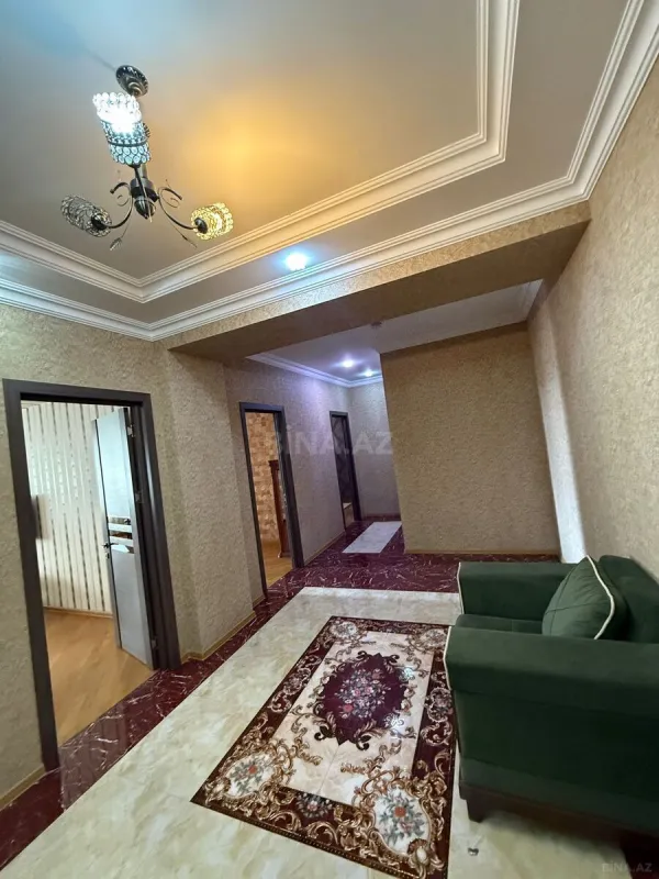Kirayə verilir 2 otaqlı mənzil 115 m²