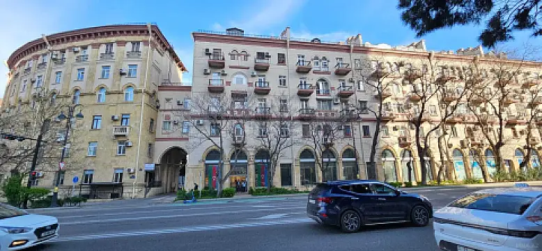 Satılır 3 otaqlı mənzil 81 m² — Bakı, Nizami 3 otaq 81.00 m²