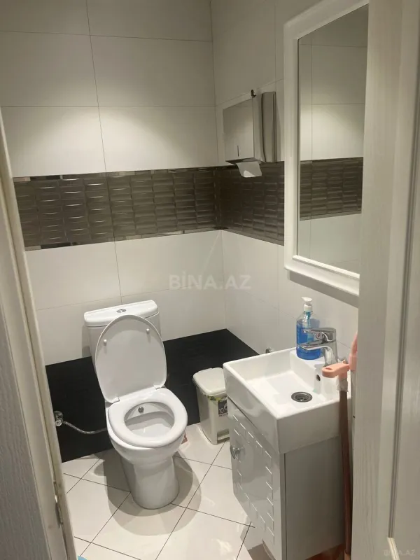 Kirayə verilir 3 otaqlı ofis 70 m²