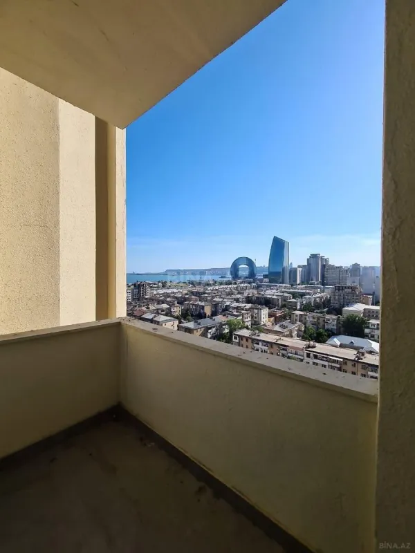 Kirayə verilir 3 otaqlı mənzil 110 m²