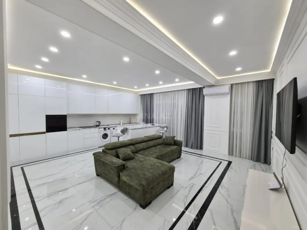 Kirayə verilir 3 otaqlı mənzil 110 m²