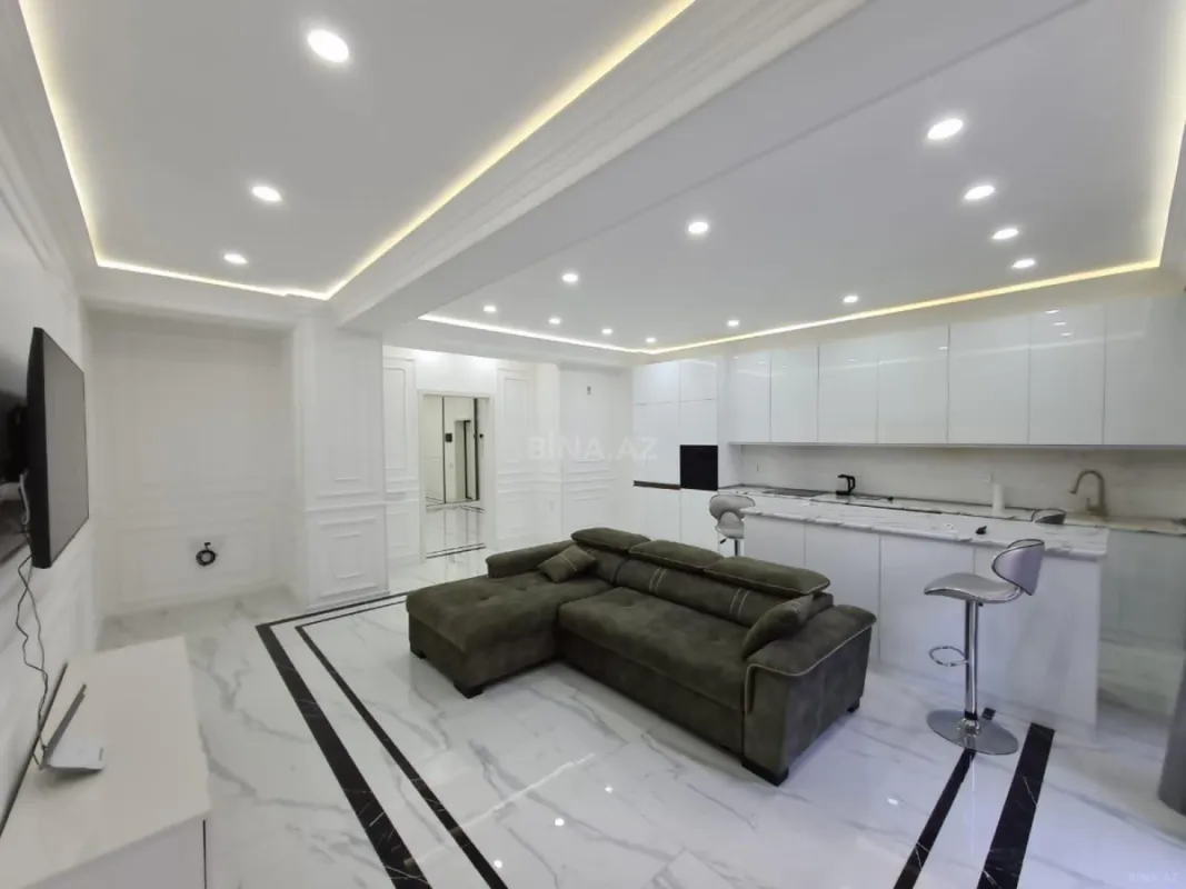 Kirayə verilir 3 otaqlı mənzil 110 m²