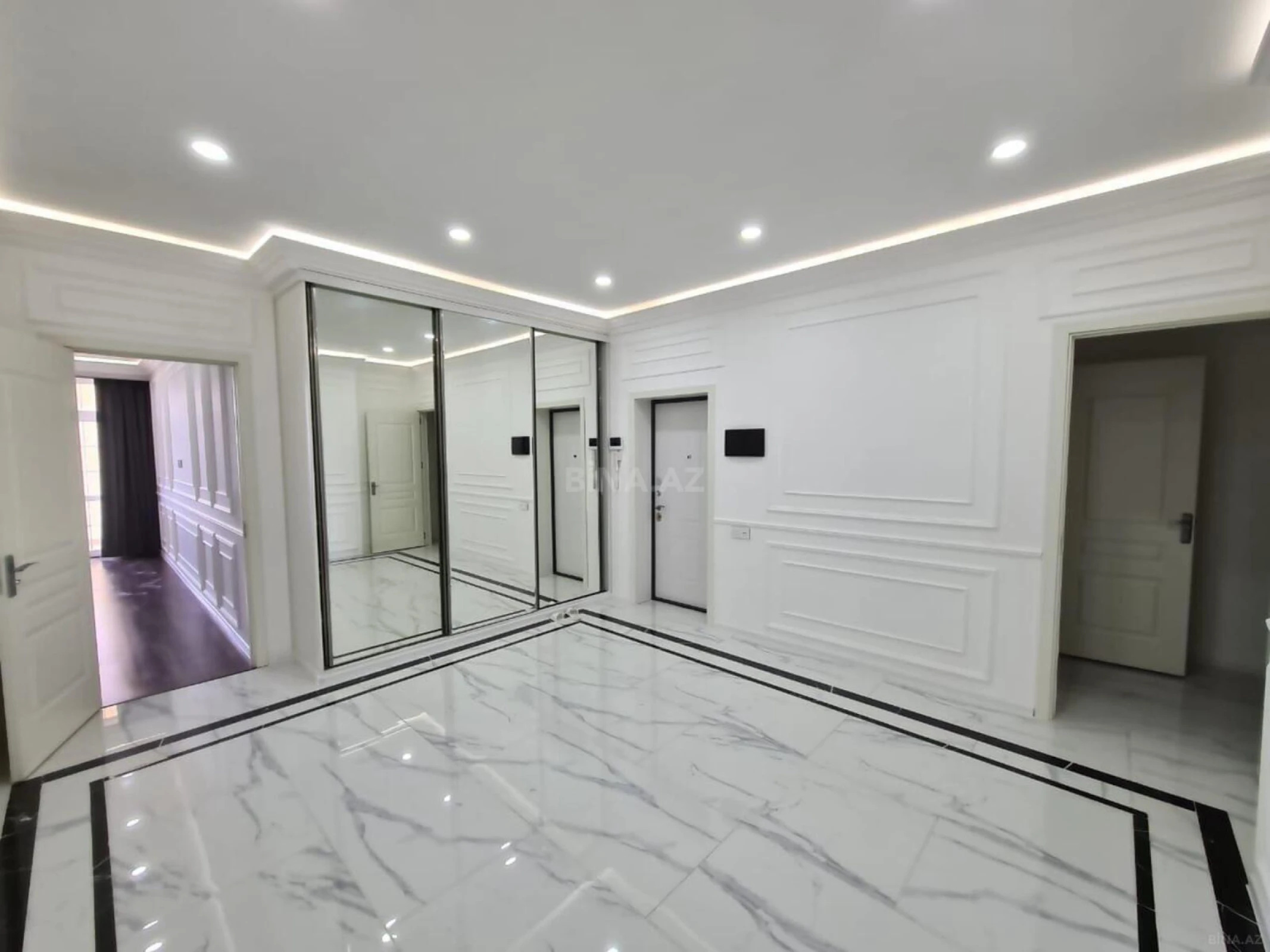 Kirayə verilir 3 otaqlı mənzil 110 m²