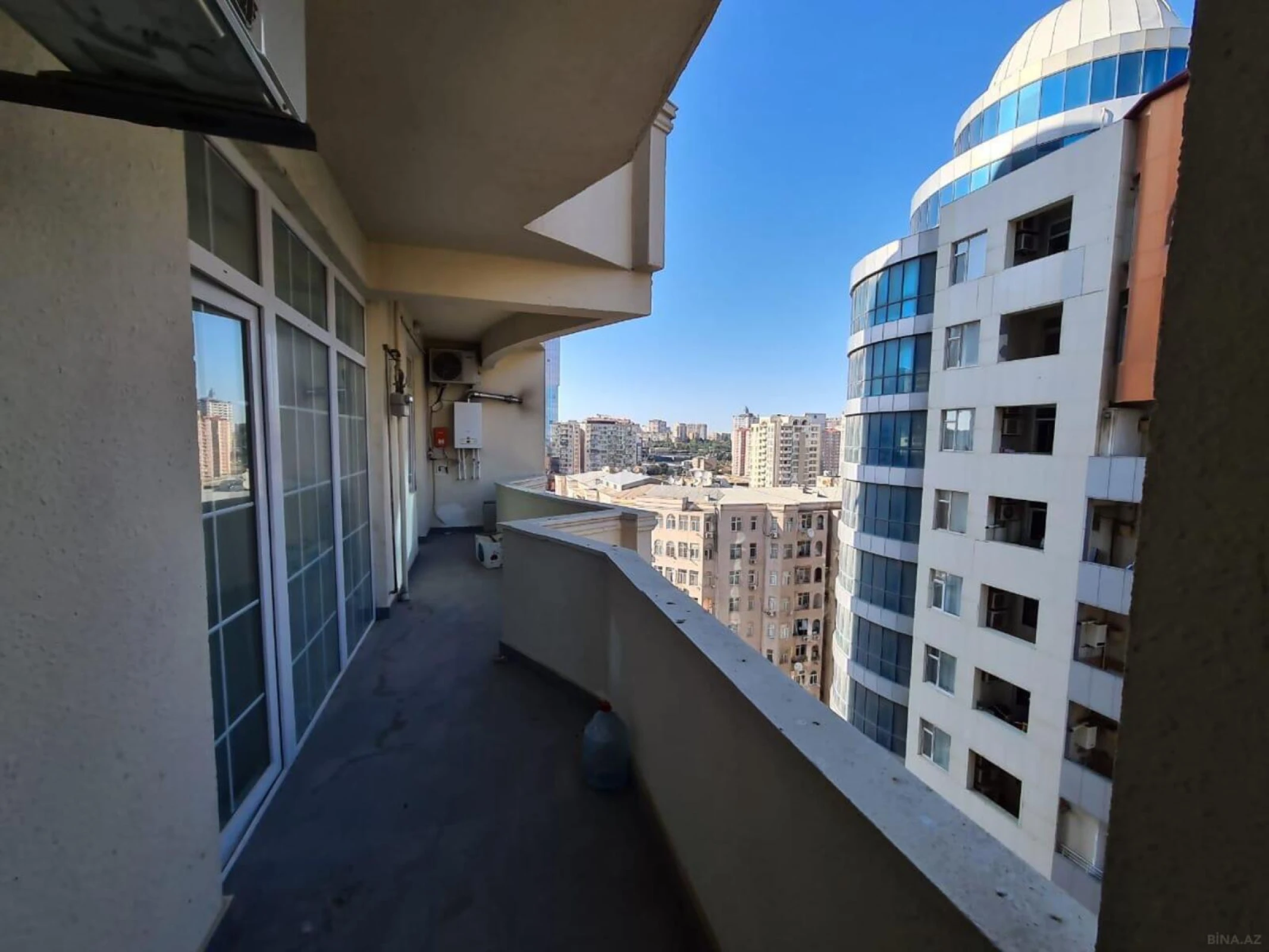 Kirayə verilir 3 otaqlı mənzil 110 m²