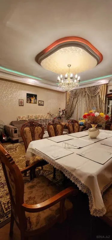 Kirayə verilir 3 otaqlı mənzil 124 m²