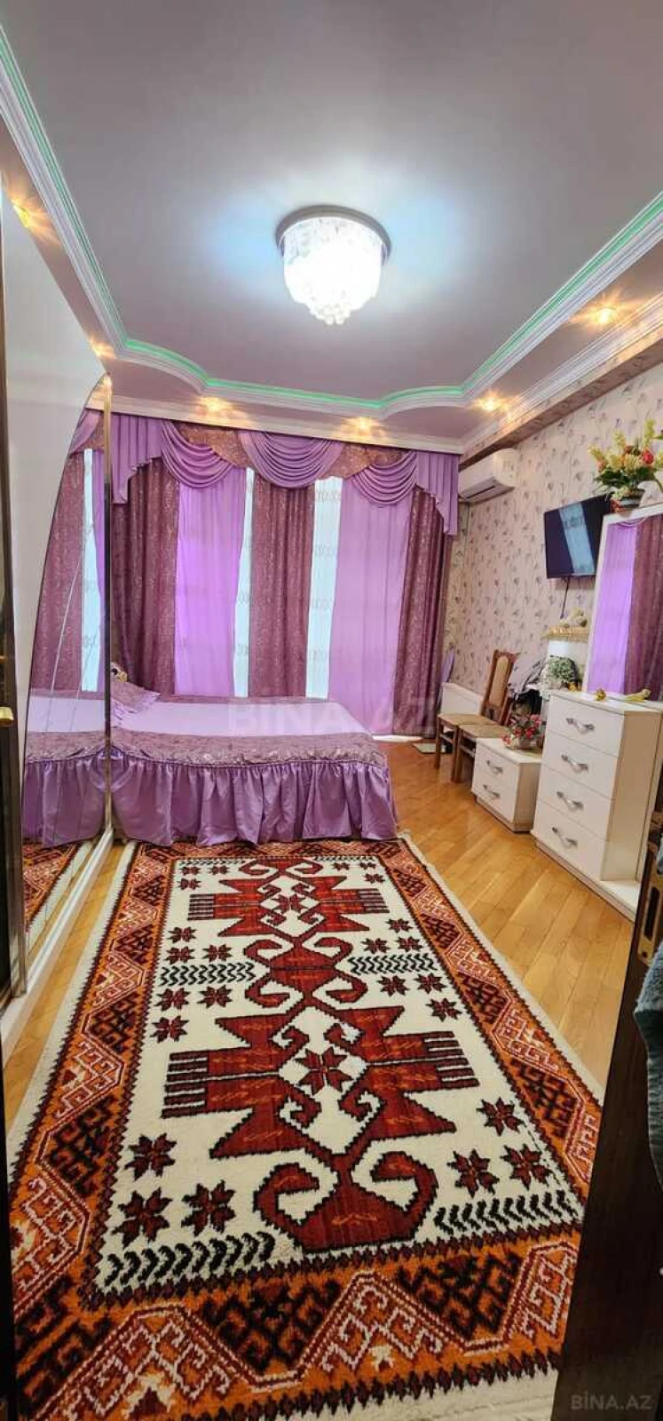 Kirayə verilir 3 otaqlı mənzil 124 m²