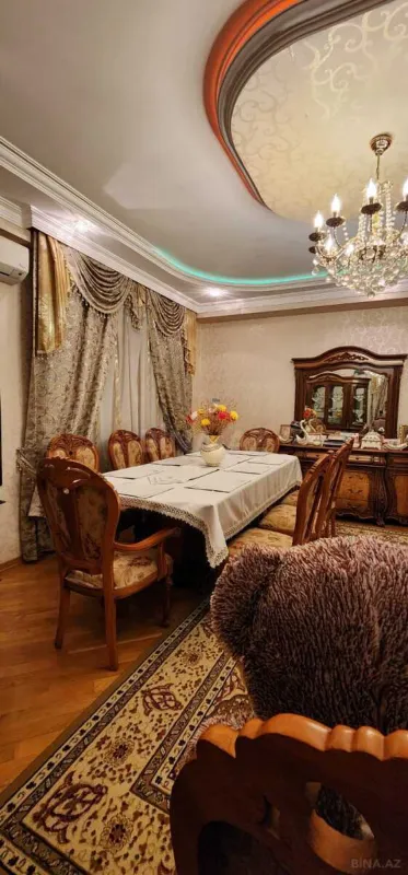 Kirayə verilir 3 otaqlı mənzil 124 m²