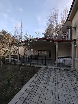Satılır 5 otaqlı həyət evi 200 m²