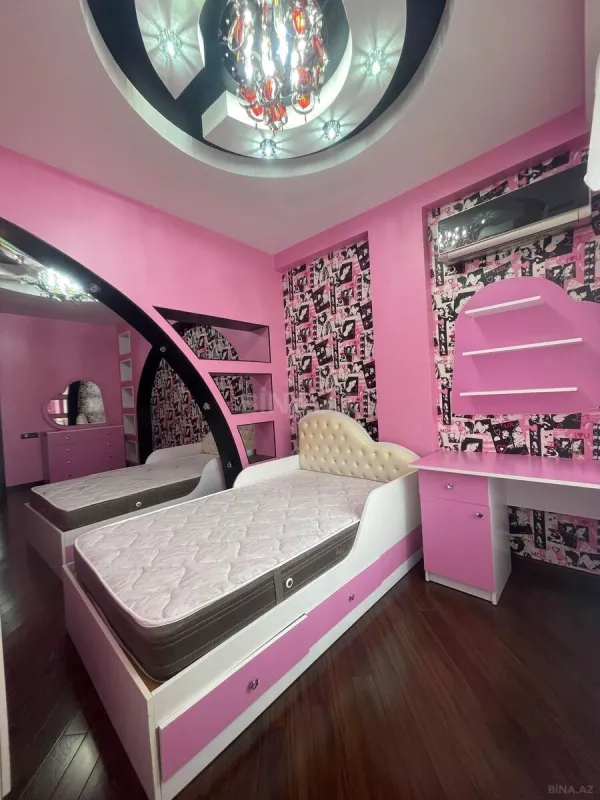 Satılır 3 otaqlı mənzil 160 m²