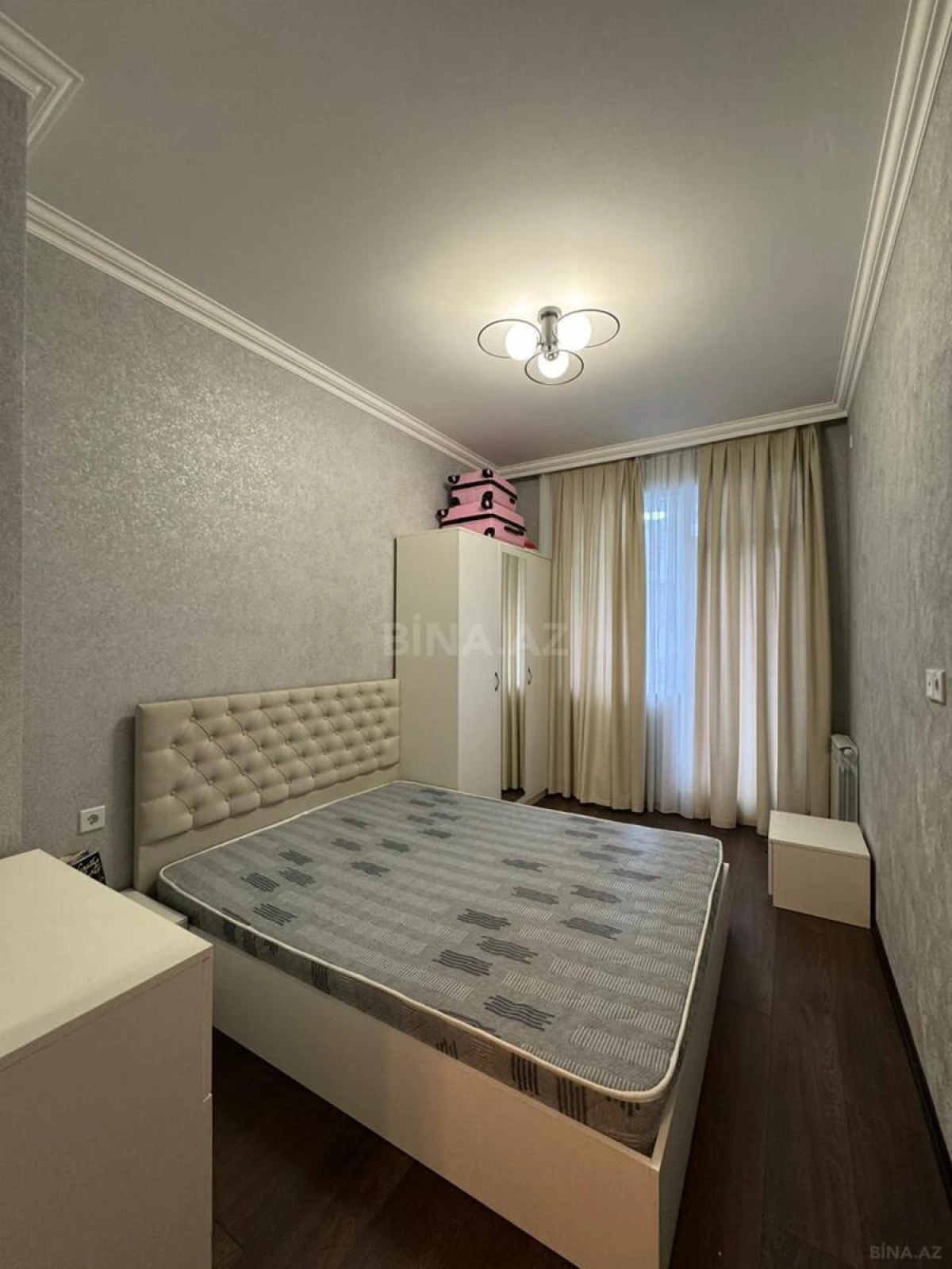 Satılır 3 otaqlı mənzil 80 m²