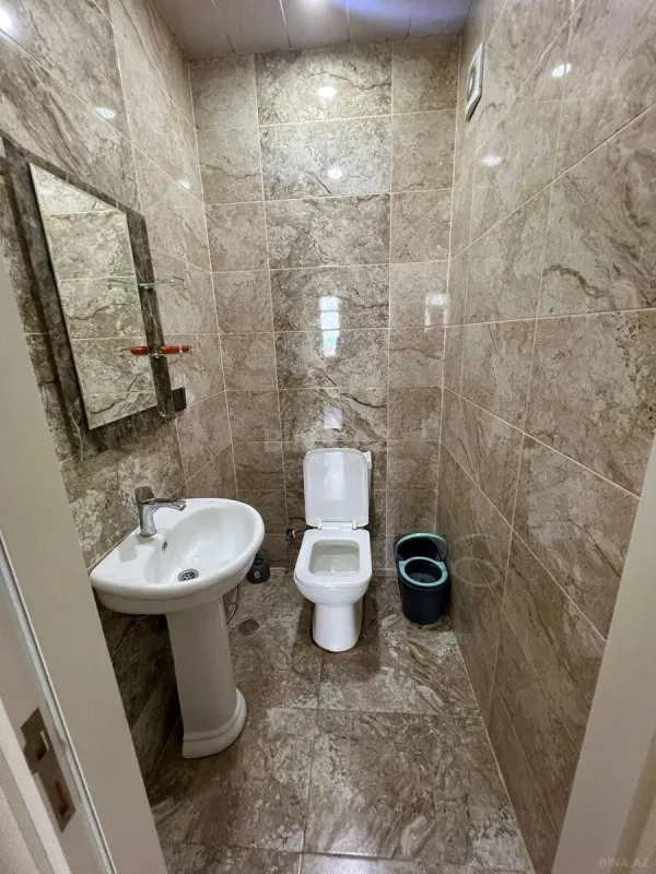 Kirayə verilir 3 otaqlı mənzil 130 m²