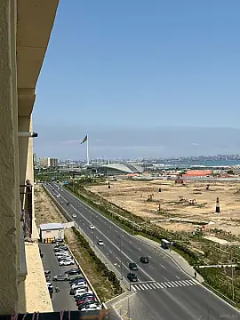 Kirayə verilir 3 otaqlı mənzil 130 m²