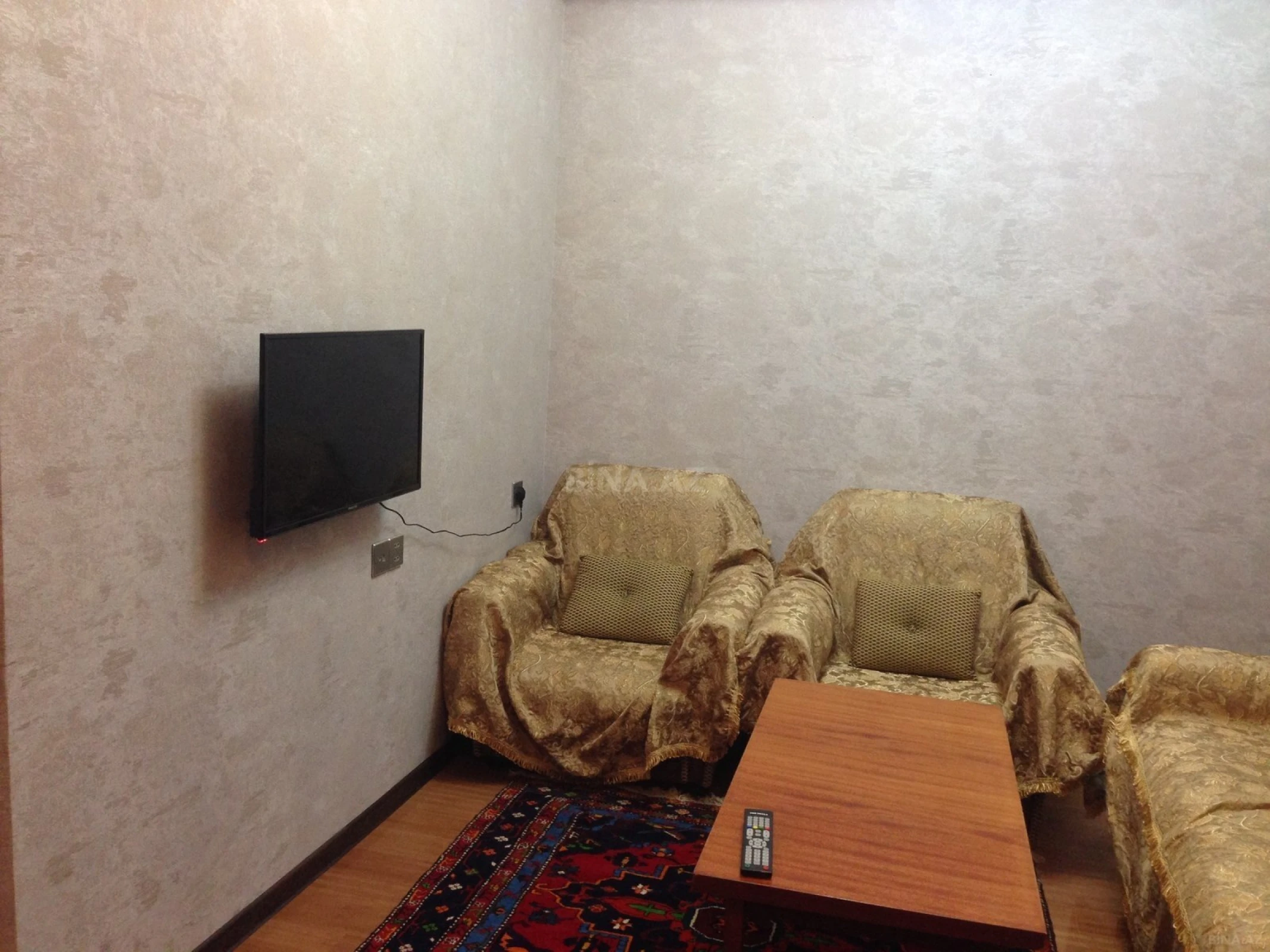 Kirayə verilir 2 otaqlı mənzil 48 m²