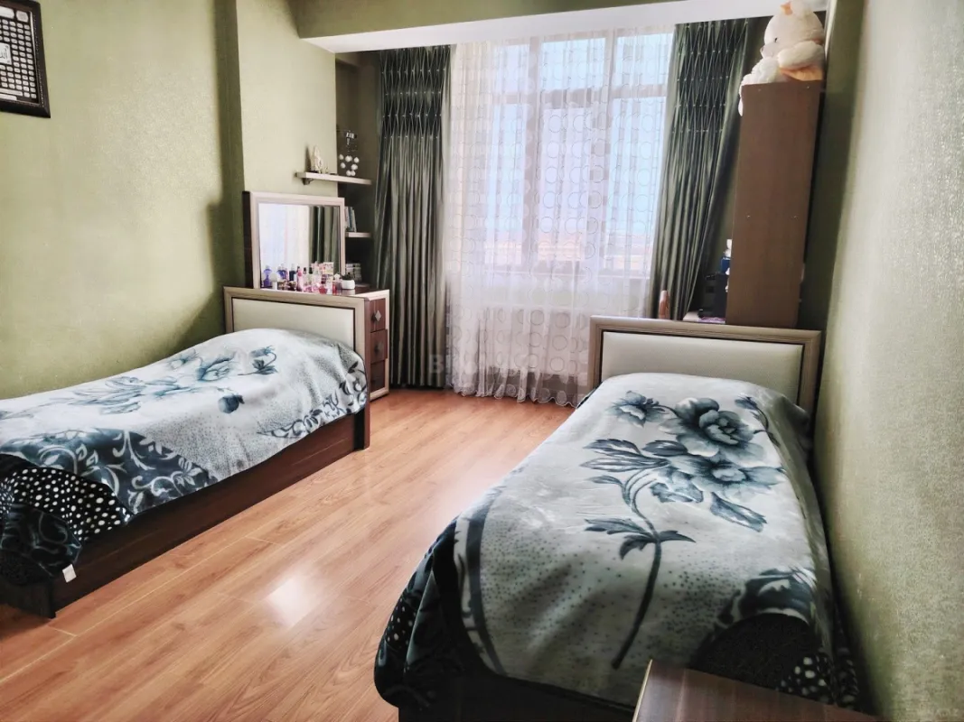 Satılır 3 otaqlı mənzil 96 m²