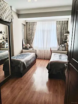 Satılır 3 otaqlı mənzil 96 m²