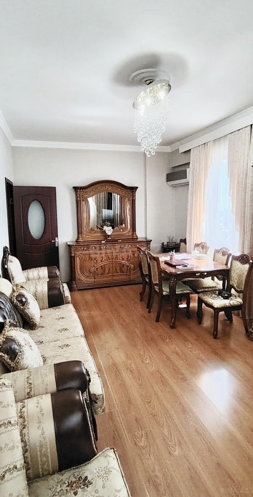 Satılır 3 otaqlı mənzil 96 m²