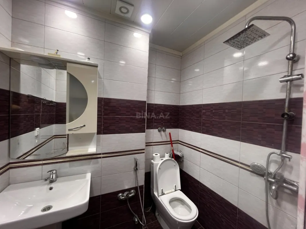 Kirayə verilir 2 otaqlı mənzil 70 m²