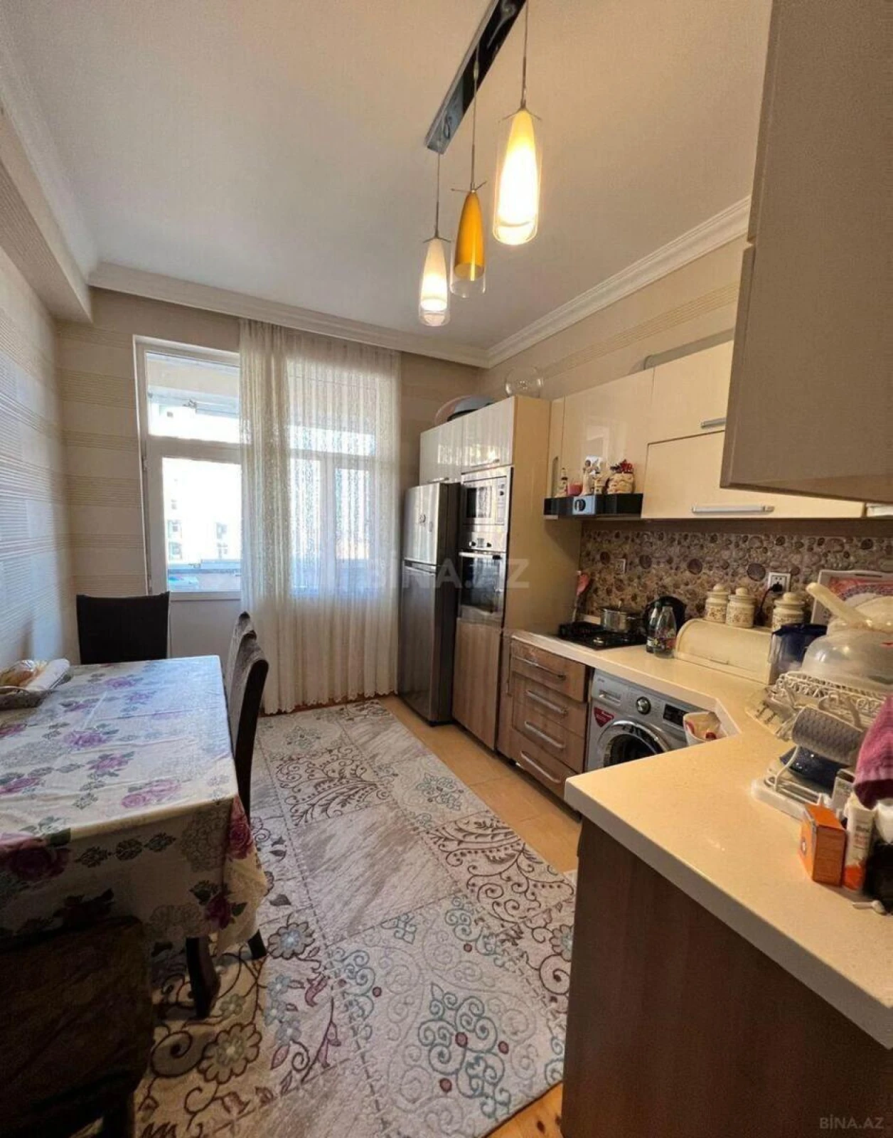 Satılır 2 otaqlı mənzil 90 m²