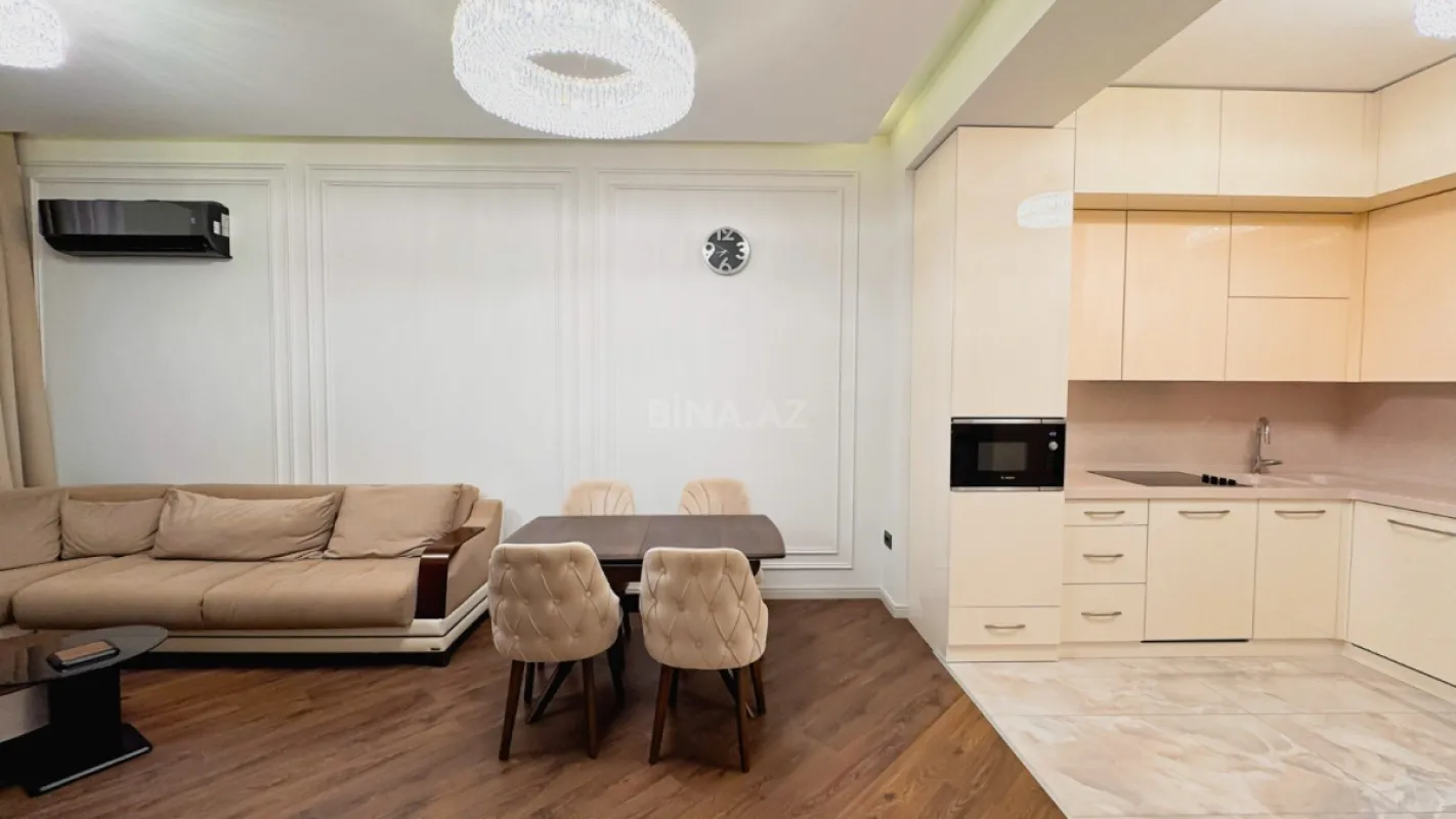 Kirayə verilir 2 otaqlı mənzil 85 m²