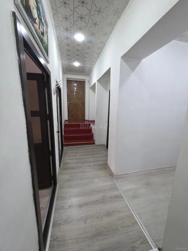 Satılır 3 otaqlı mənzil 110 m²